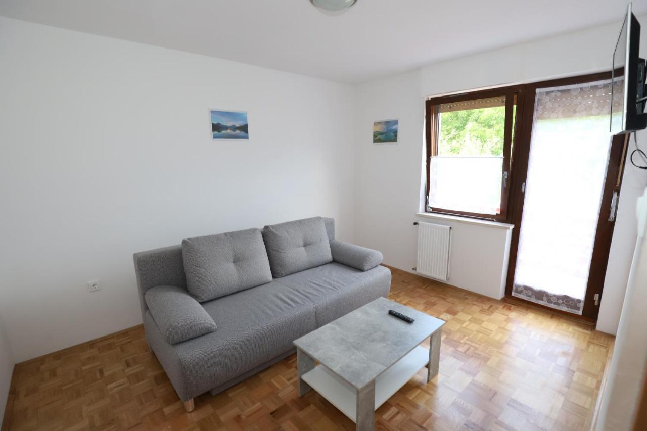 Apartma Anja * Bled